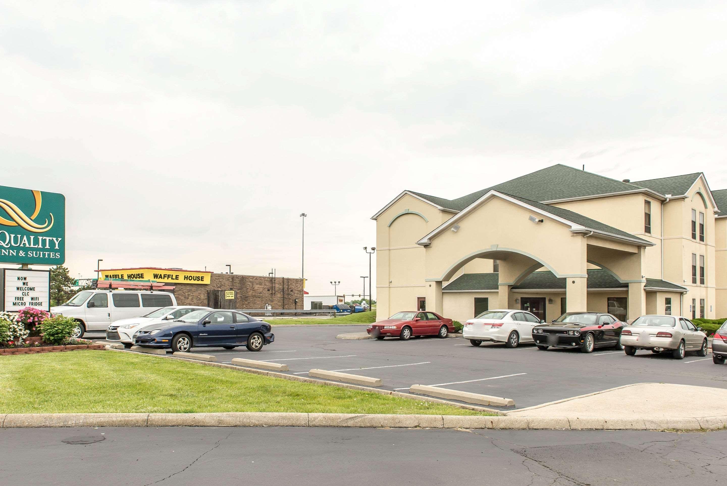 Quality Inn & Suites Columbus Exterior foto